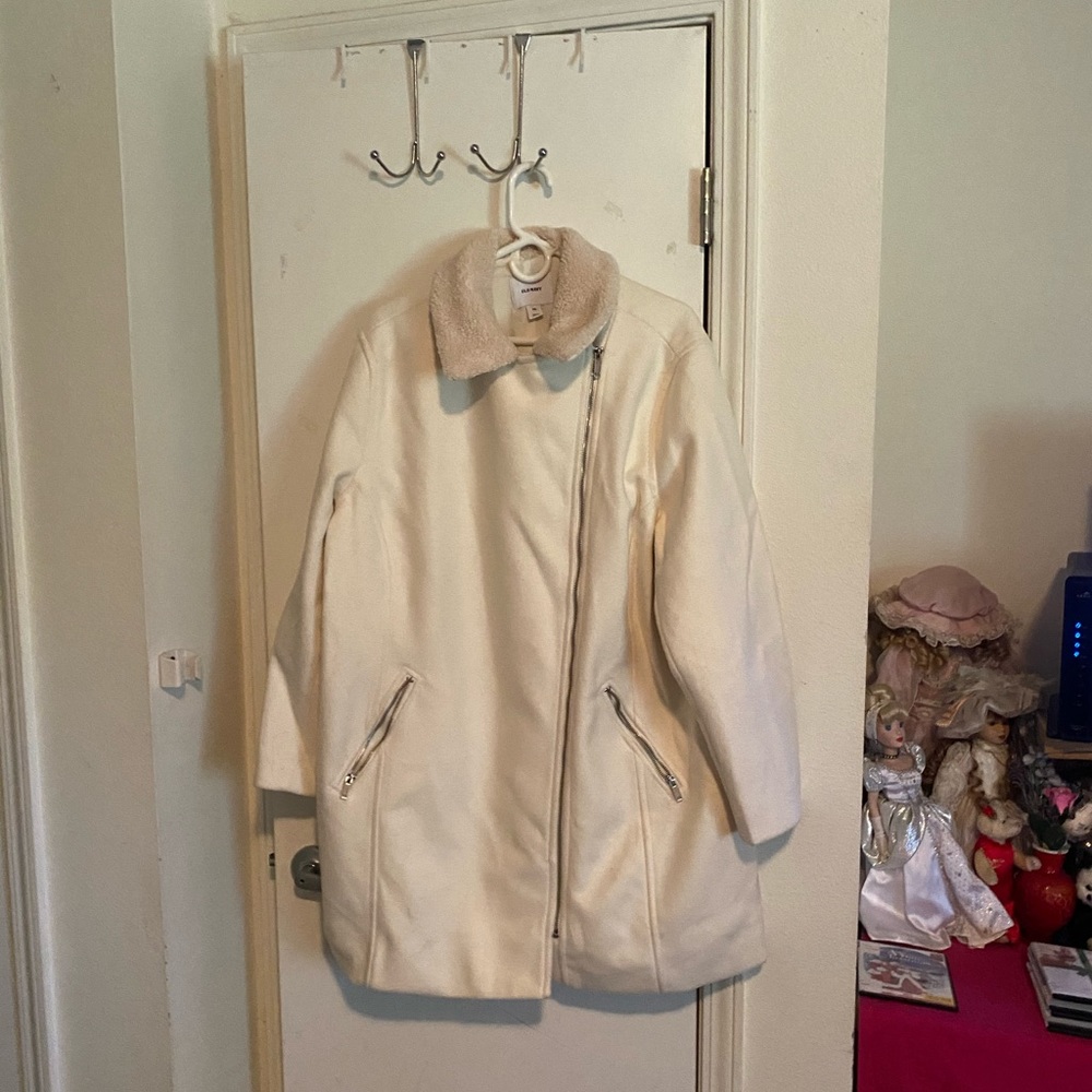 GUC Old Navy XXL Zippered Peacoat